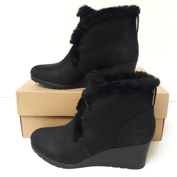 jeovana waterproof genuine shearling lined boot